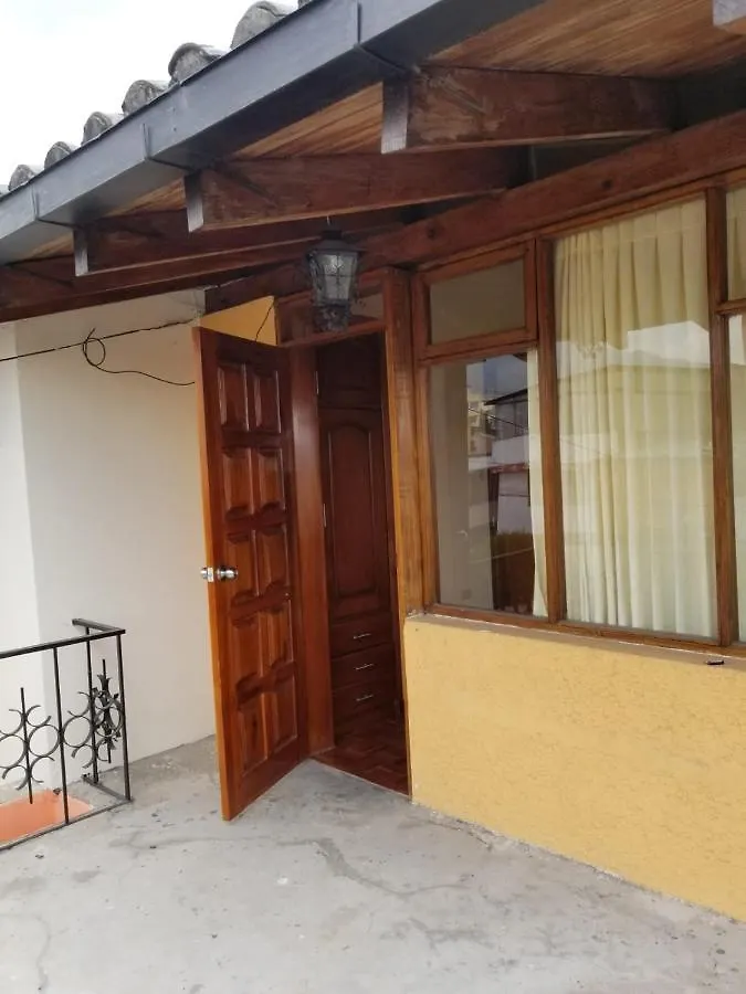 Hostal El Confort Quito Norte 0*,  Ecuador
